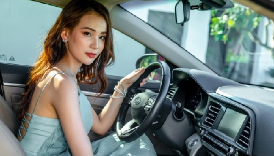 Ôn thi Lý Thuyết GPLX hạng B1: Đề số 16